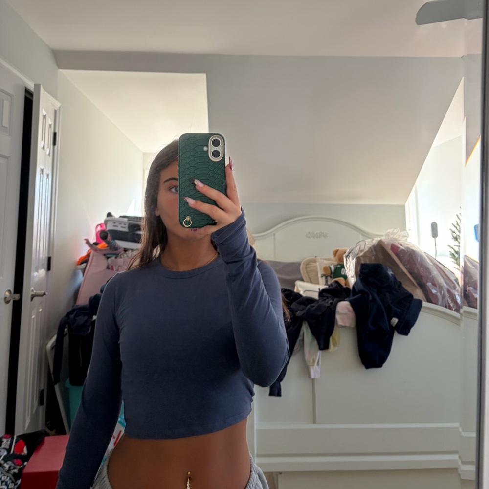 Cotton On Cropped Long Sleeve in Blue Size XS